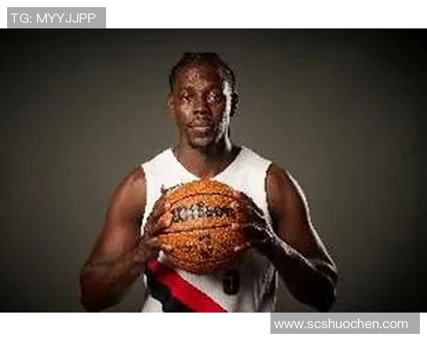 霍勒迪高效表现12中5贡献12分5篮板11助攻 三分球2中4完美控场带领球队