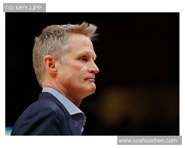 科尔：我们会有多套首发阵容避免追梦单打7尺中锋